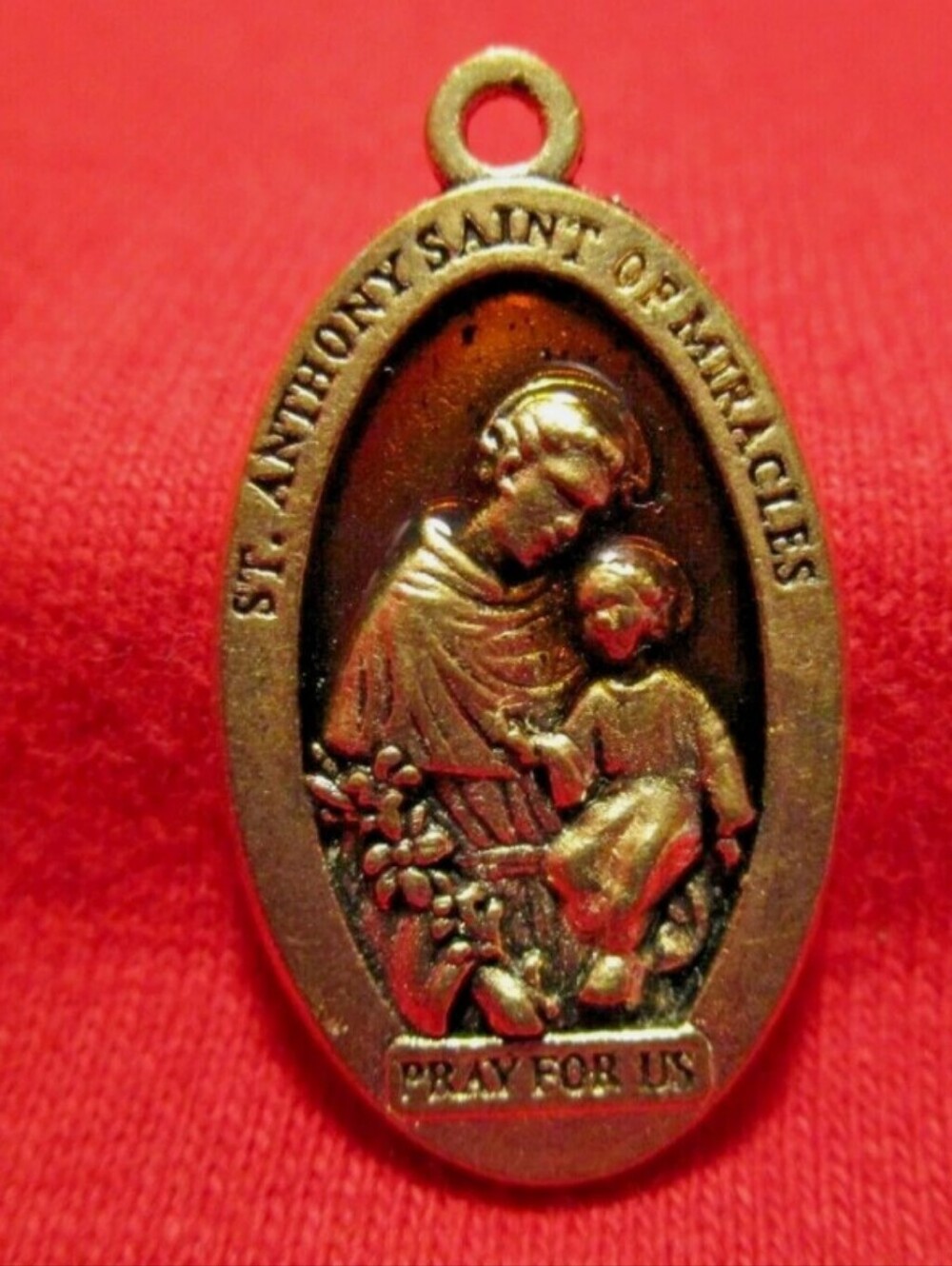 St Anthony of Miracles Medal Goldtone Brown Resin Graymoor Friars of Atonement